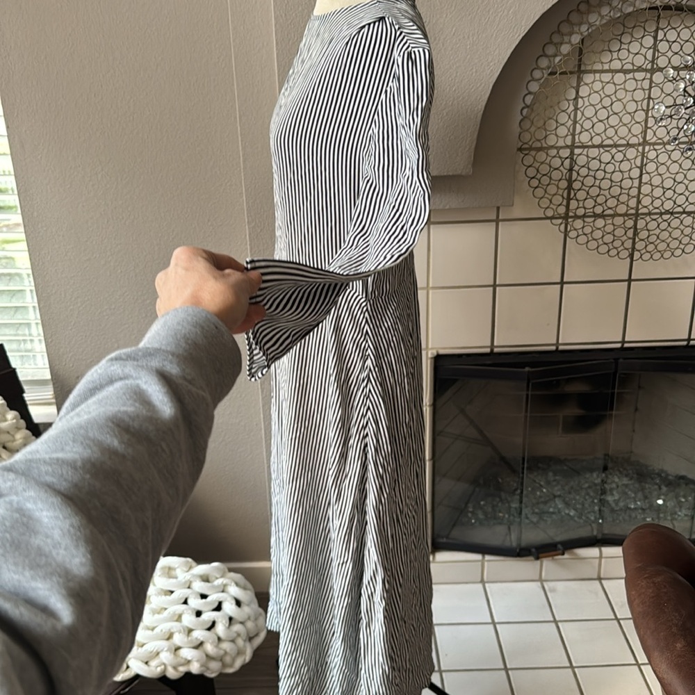 Something Navy striped dress long sleeve size xs - Picture 5 of 12